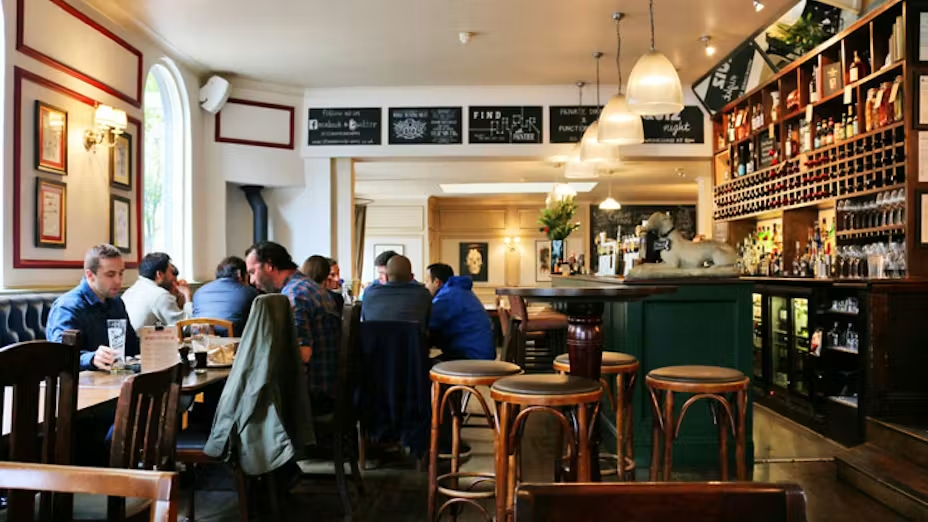 Inside The Stonemasons Arms